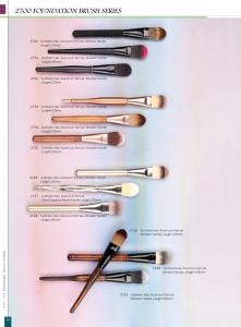 High Quality 2700 Series Foundation Makeup Cosmetic Brush